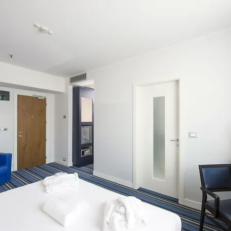 Neo Hotel