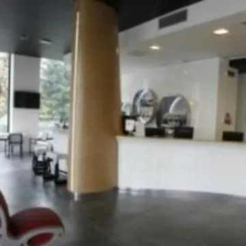 Neo 4* Bresso