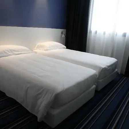Neo Hotel