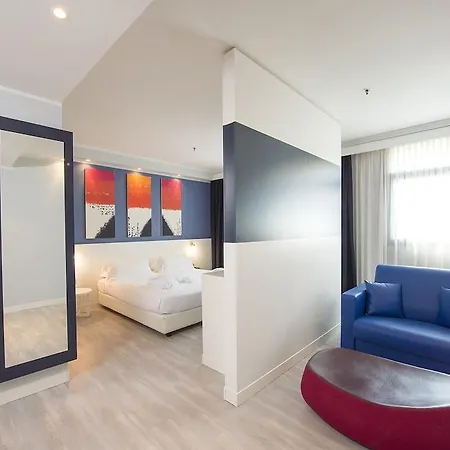 Hotel Neo 4*