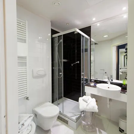 Hotel Neo