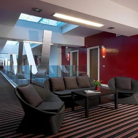 Hotel Neo 4*